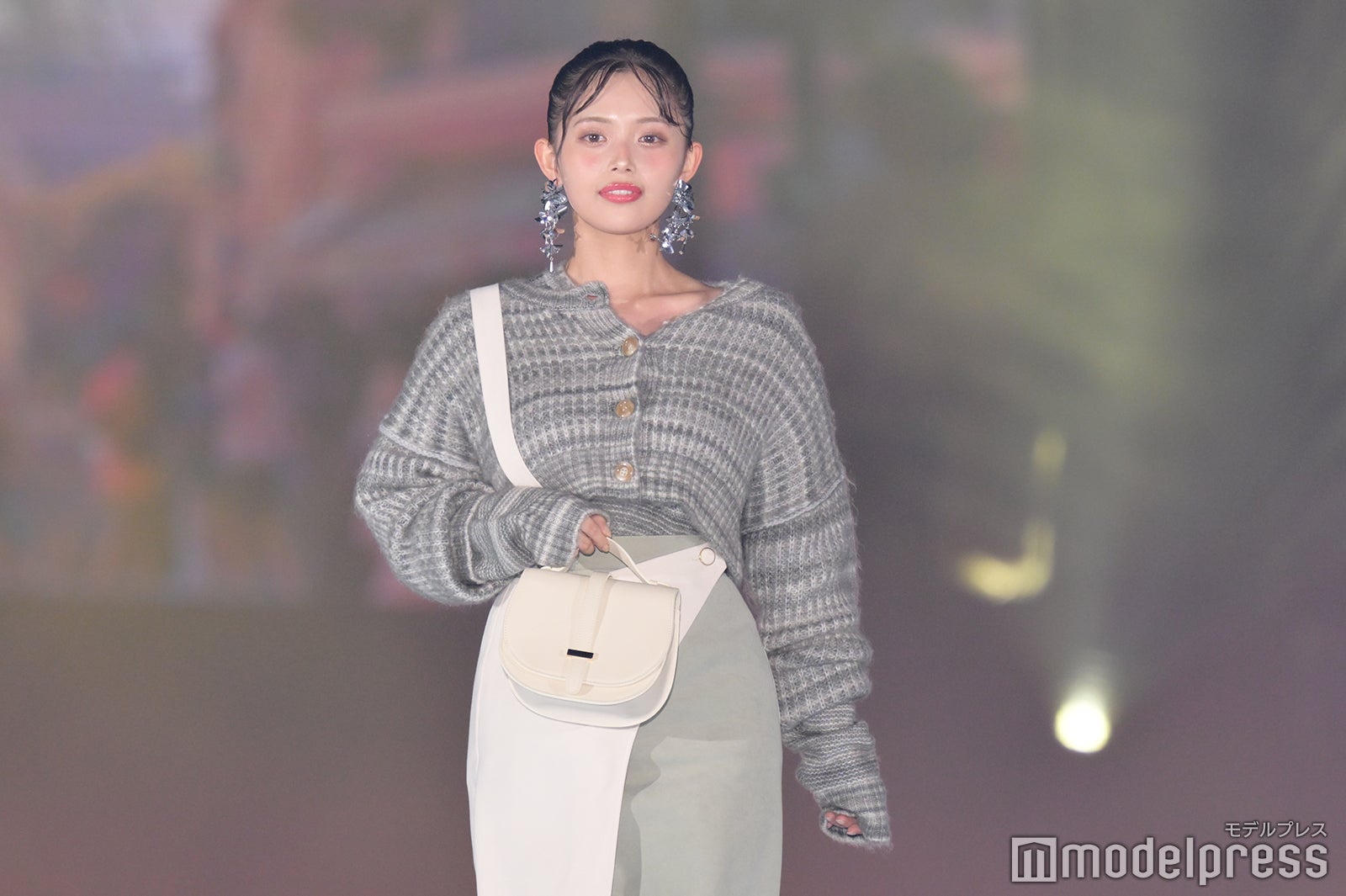 （C）モデルプレス