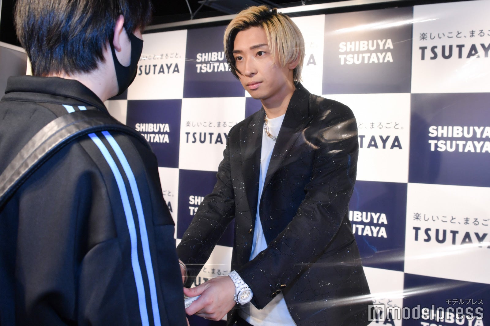 ヒカル「心配すんな。全部上手くいく。」お渡し会の様子 （C）モデルプレス