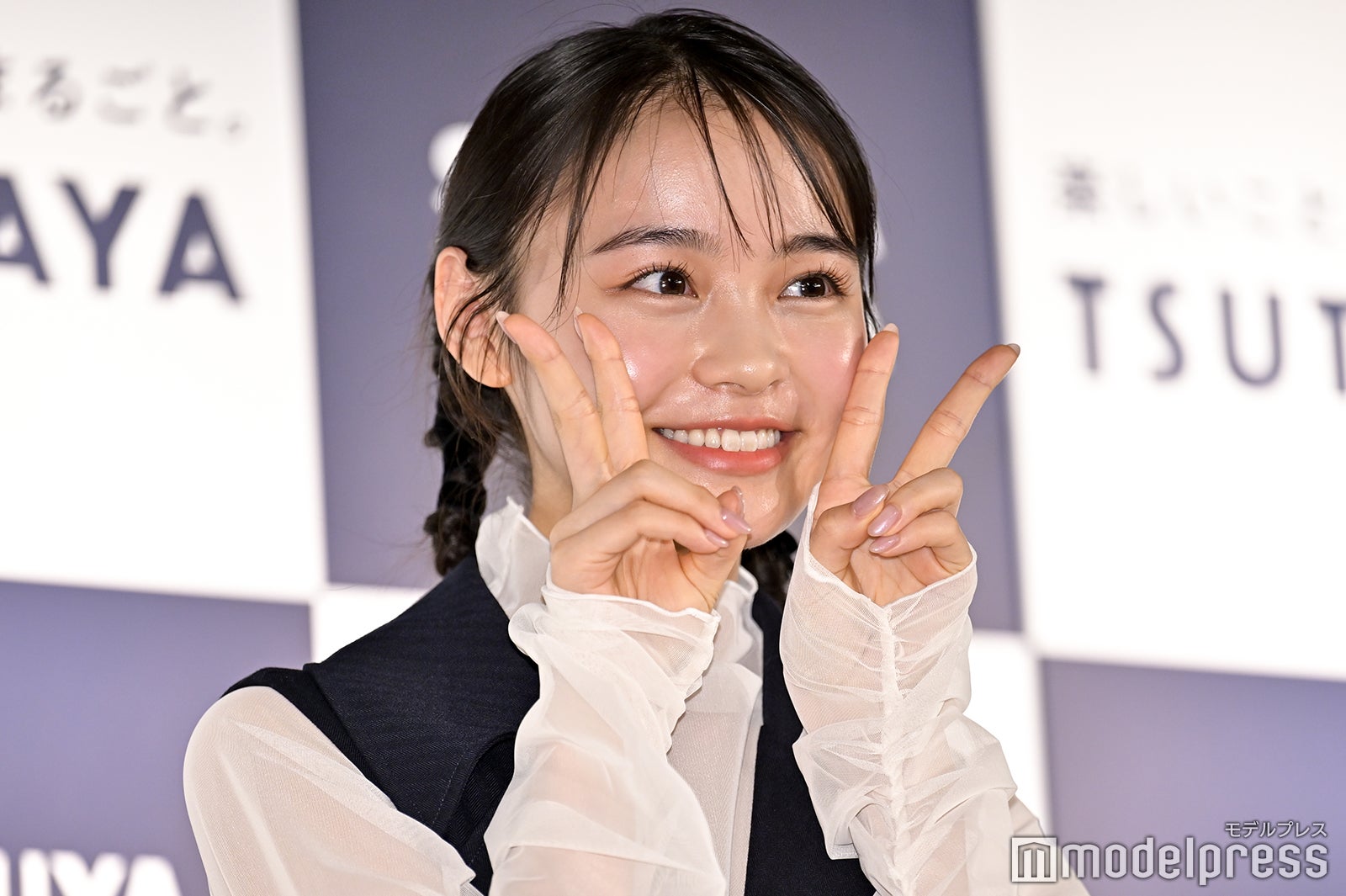 林芽亜里（C）モデルプレス