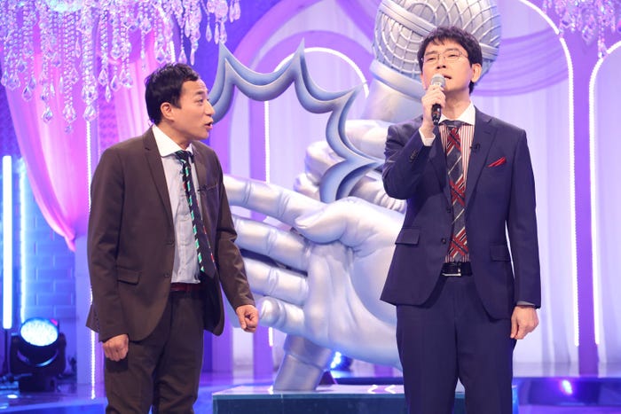 (左から)塙宣之、土屋伸之 (C)フジテレビ