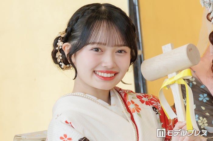 AKB48契約解除の花田藍衣、丸刈り姿で9分超動画公開 “自覚に欠ける行動”涙で謝罪 運営は強要否定も「坊主にしないとやめさせられると感じる出来事が」