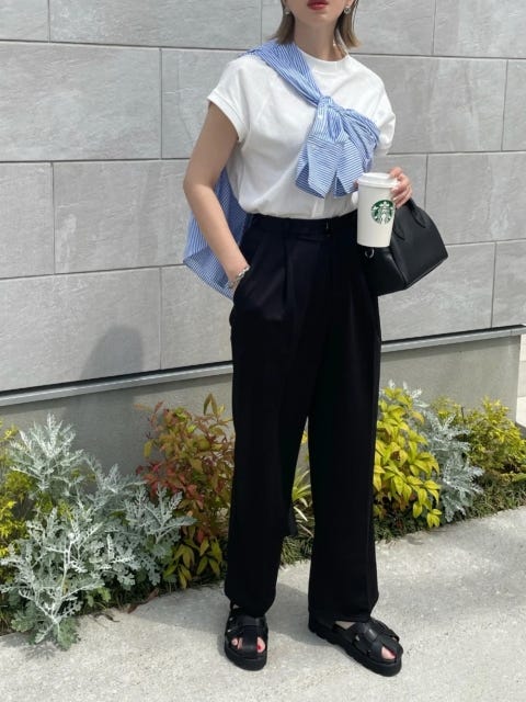 22夏の 黒パンツ 最旬コーデ8選 マネするだけでこなれ見え モデルプレス