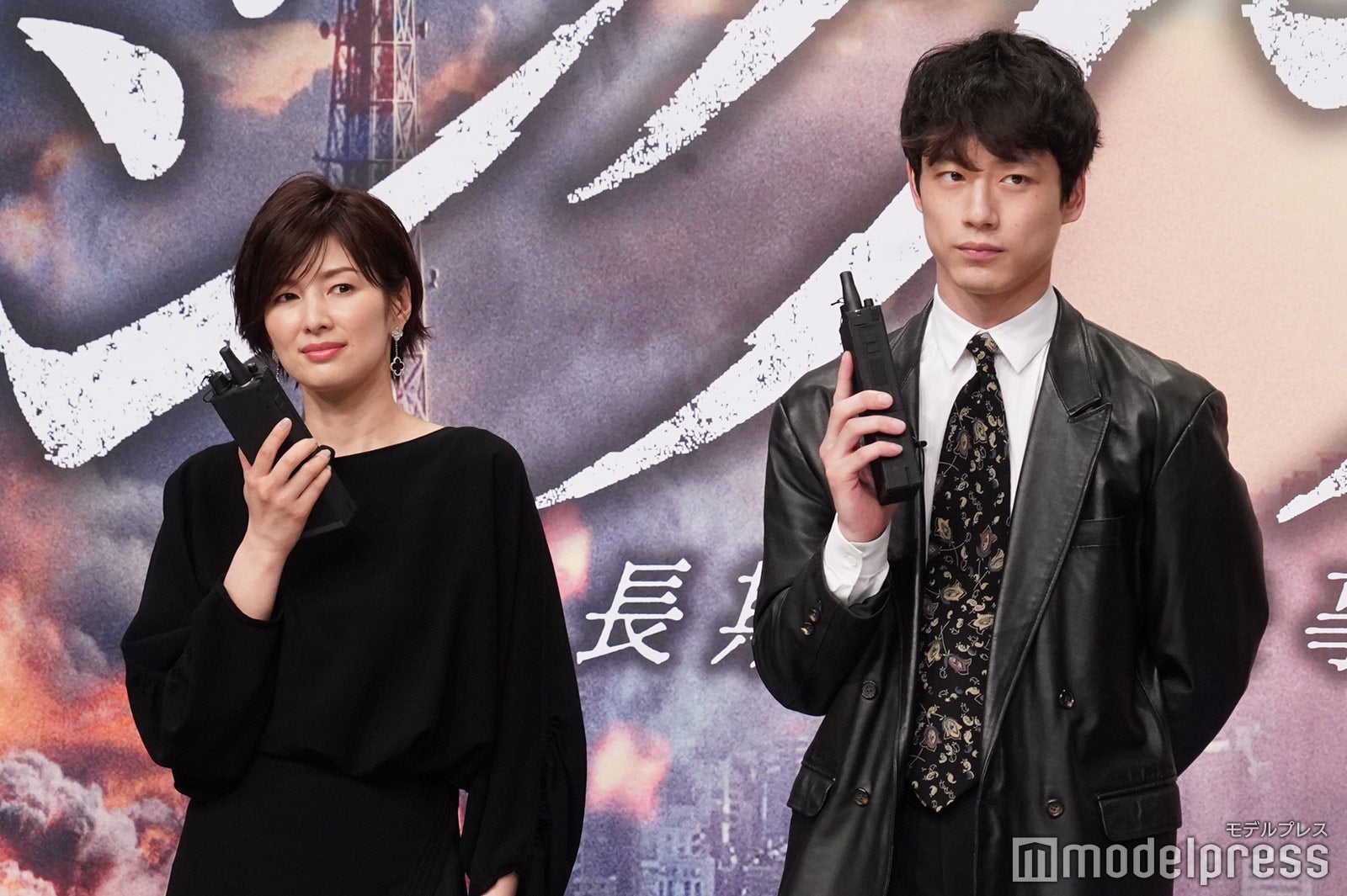 吉瀬美智子、坂口健太郎 （C）モデルプレス