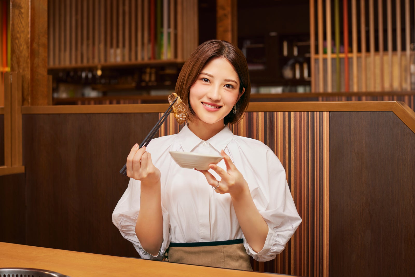 若月佑美、“1日ずっと焼肉”の撮影「本当に幸せでした」