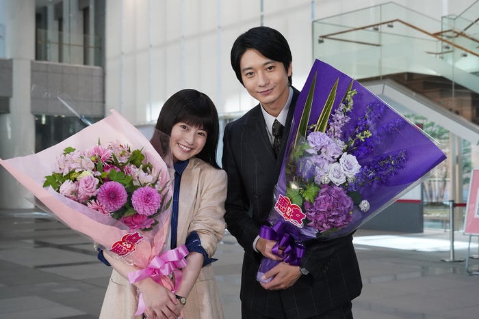 今田美桜、向井理 (C)日本テレビ