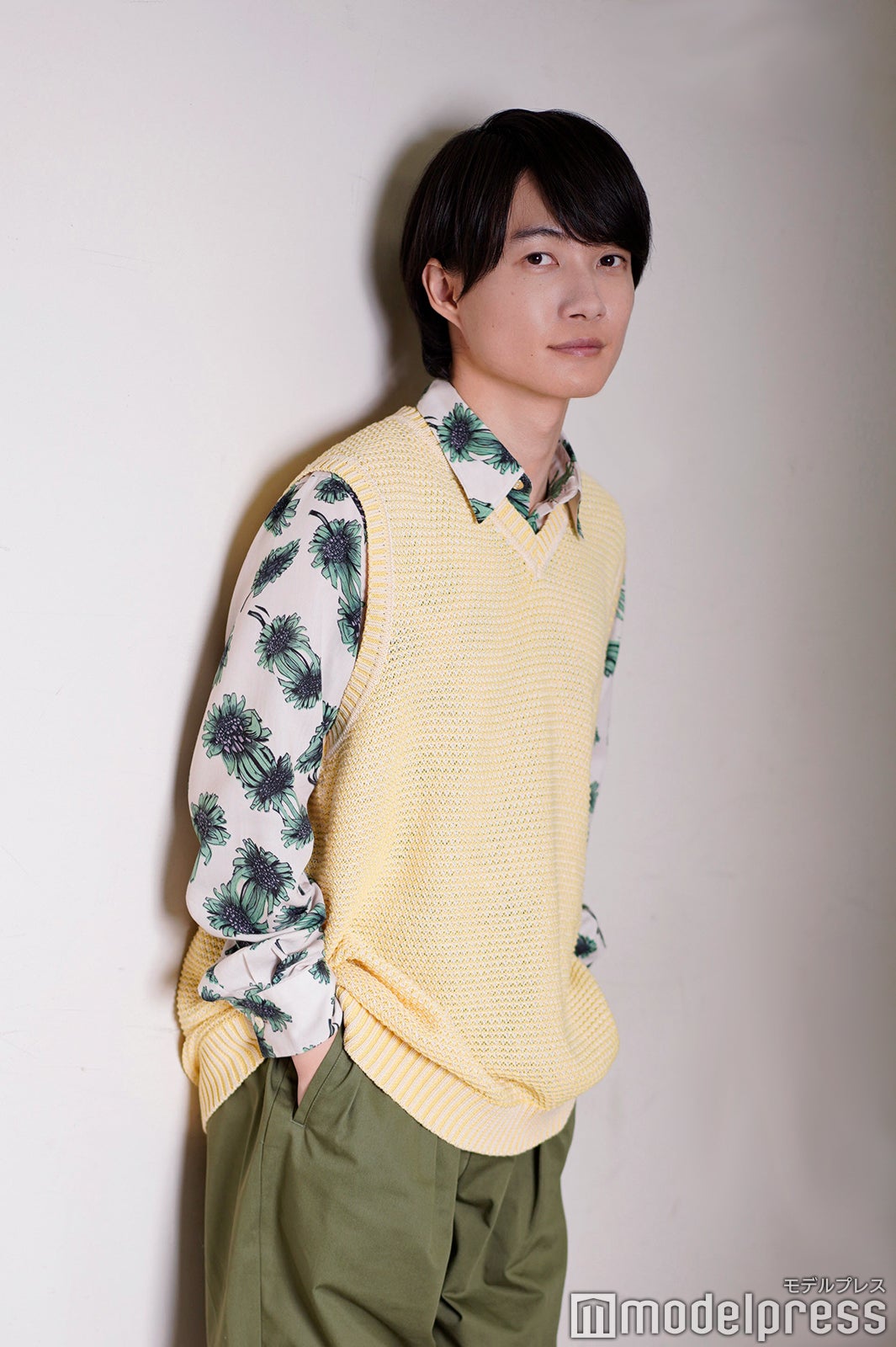 神木隆之介／ヘアメイク：MIZUHO（vitamins）、スタイリスト：カワサキタカフミ（C）モデルプレス