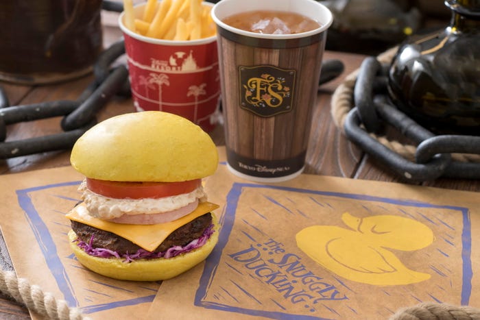 ダックリングドリームチーズバーガー¥950(C)Disney