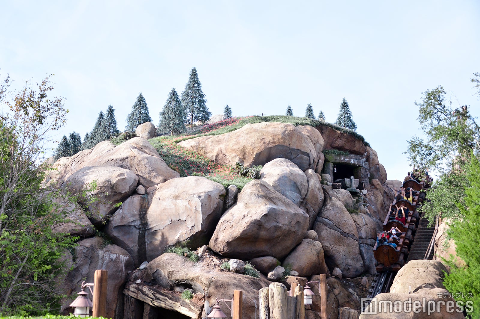 「七人のこびとのマイントレイン」（C）モデルプレス（C）Disney