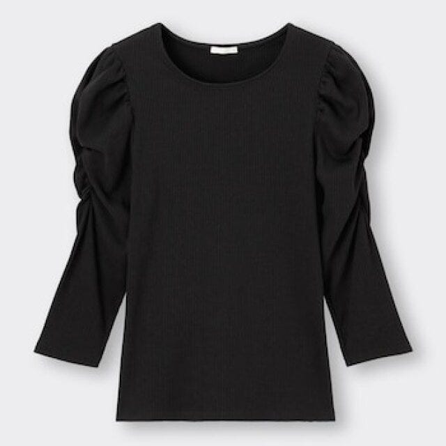 GU　新作　トップス