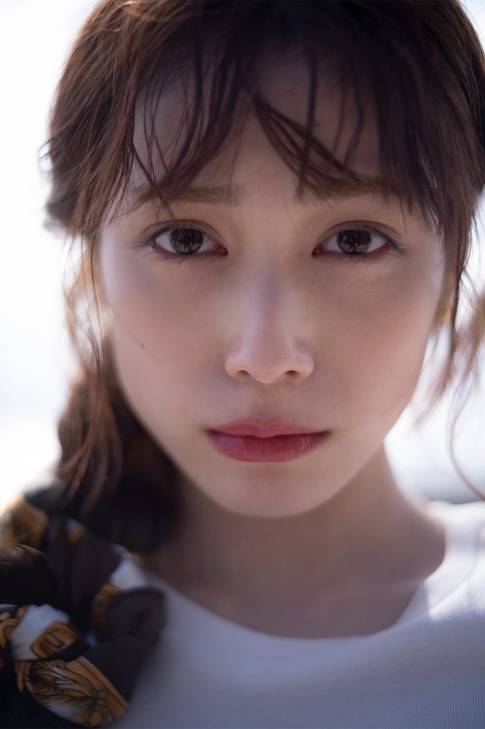 超正統派美女 中村ゆりか 1st写真集決定 初水着 すっぴんも披露 Over The Moon モデルプレス