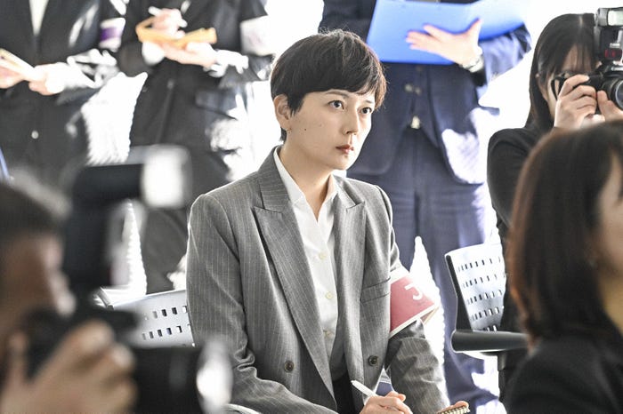 菊池亜希子「キャスター」第5話(C)TBS