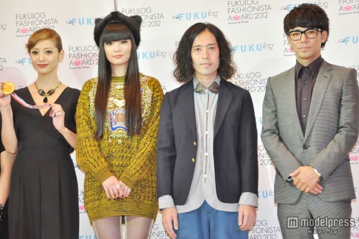ピース綾部の次なる熟女ターゲットとは 名前挙げちゃダメだろ モデルプレス ピース綾部の次なる熟女ターゲットとは 名前挙げちゃダメだろ モデルプレス