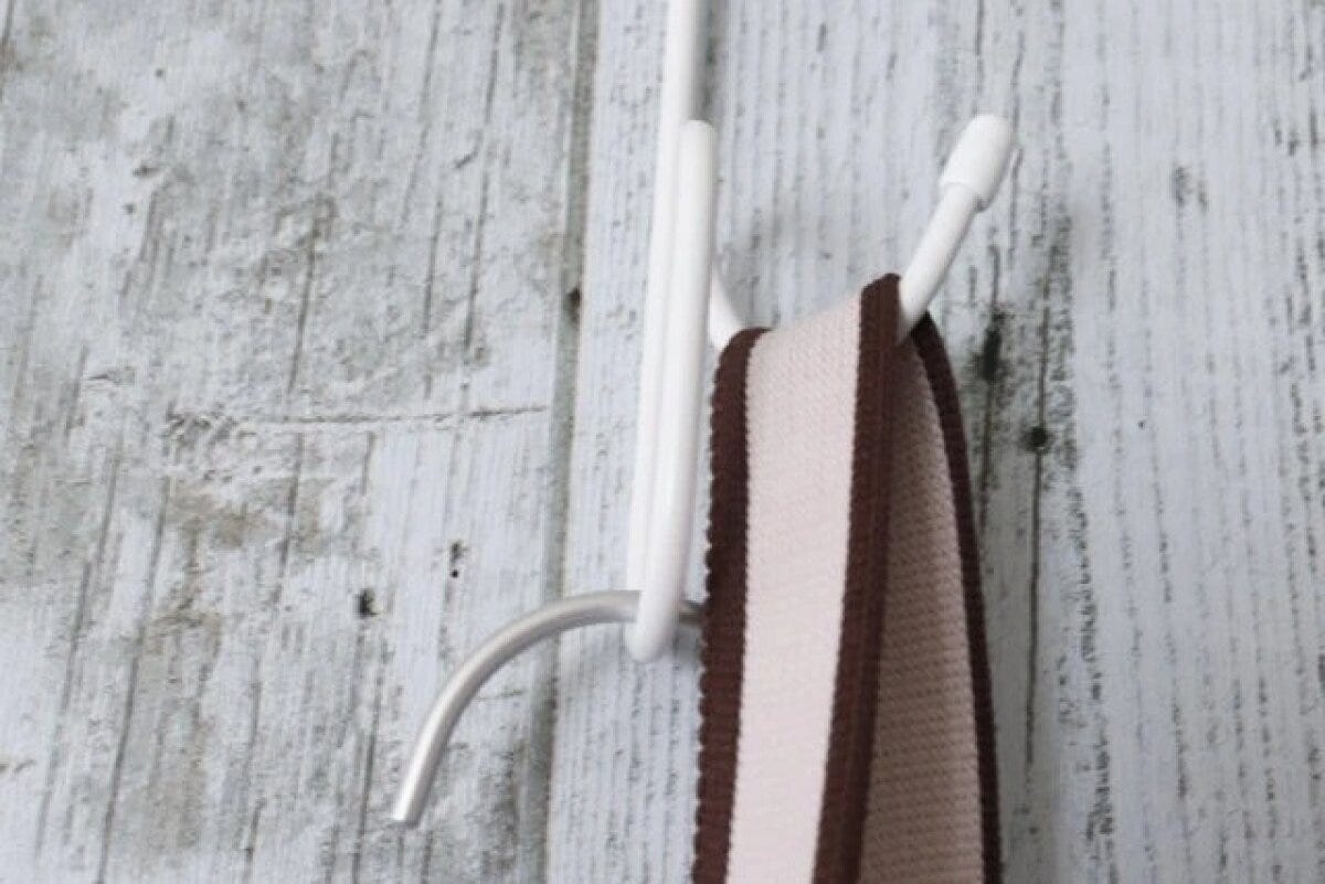 ダイソー　ドアフック（くるくる）　使用例