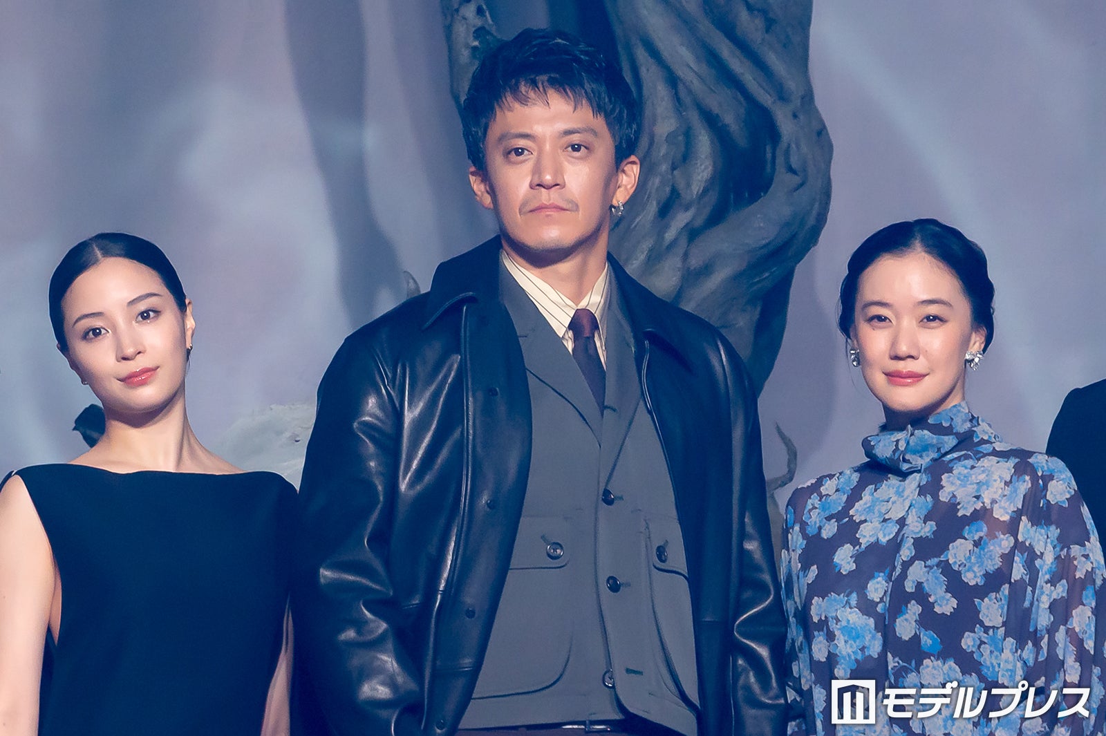 広瀬すず、小栗旬、蒼井優（C）モデルプレス