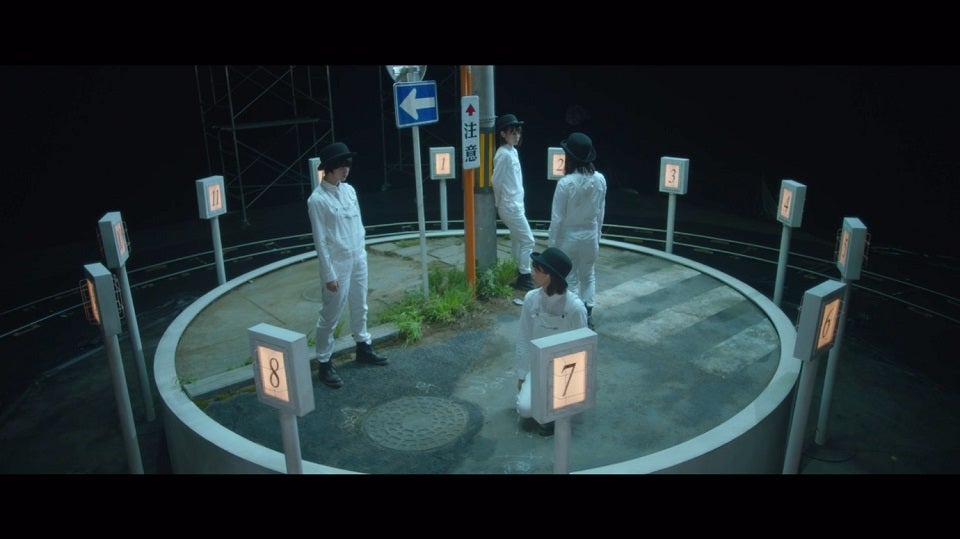 欅坂46「Student Dance」MVより（提供画像）