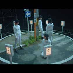 欅坂46「Student Dance」MVより（提供画像）