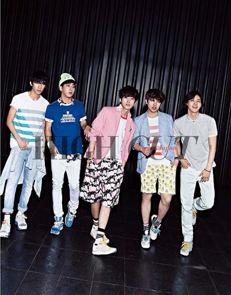 B1A4／「HIGH CUT Japan」vol.5（画像提供：小学館）