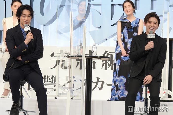 (前列左から)ディーン・フジオカ、山田涼介(後列左から)栗山千明、蓮佛美沙子 (C)モデルプレス