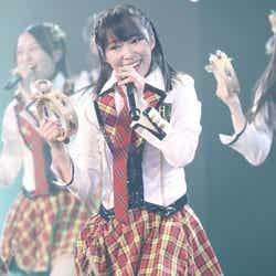 新レギュラー番組2本の決定も明らかとなった指原莉乃(C)AKS