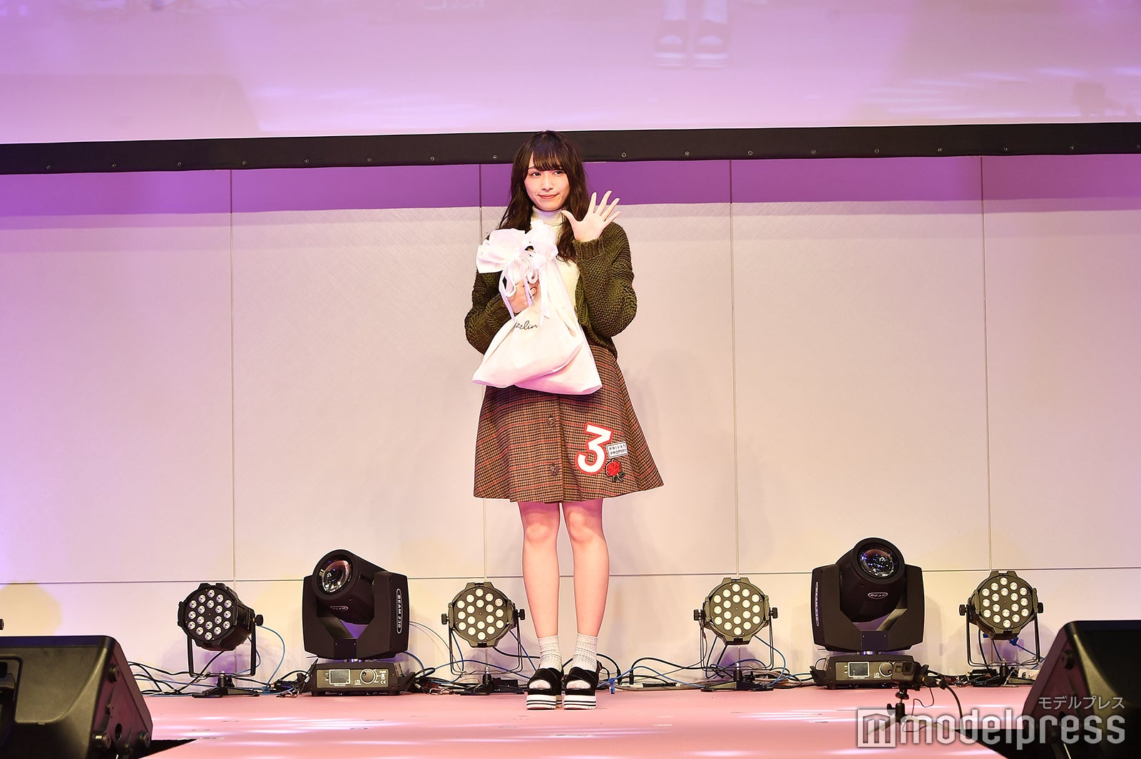 渡辺梨加（C）モデルプレス