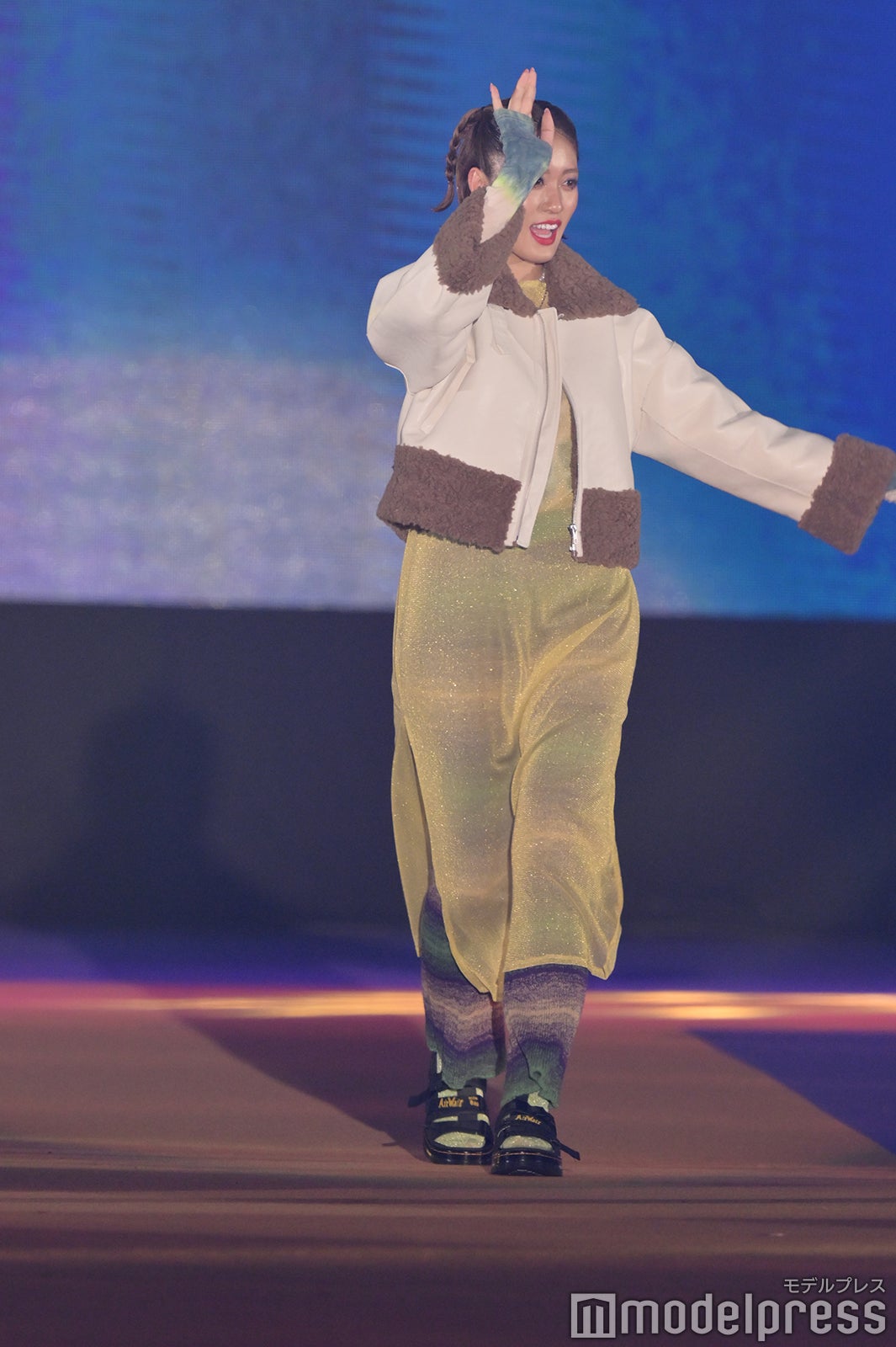 （C）モデルプレス