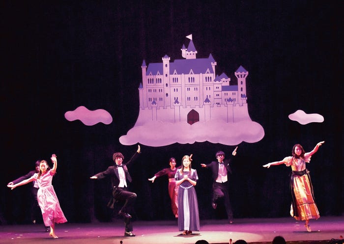 ミュージカルシーン(C)2017映画「心が叫びたがってるんだ。」製作委員会(C)超平和バスターズ