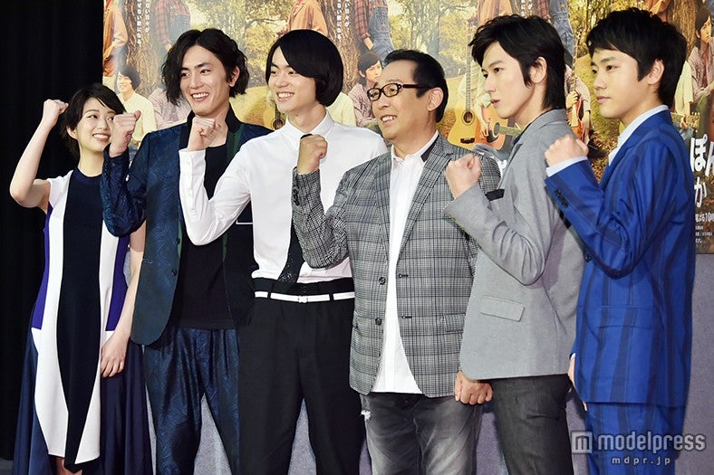 ドラマ「ちゃんぽん食べたか」会見（左から）森川葵、間宮祥太朗、菅田将暉、さだまさし、本郷奏多、泉澤祐希