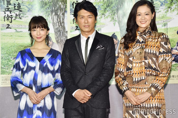 小島梨里杏、高橋克典、黒谷友香 (C)モデルプレス