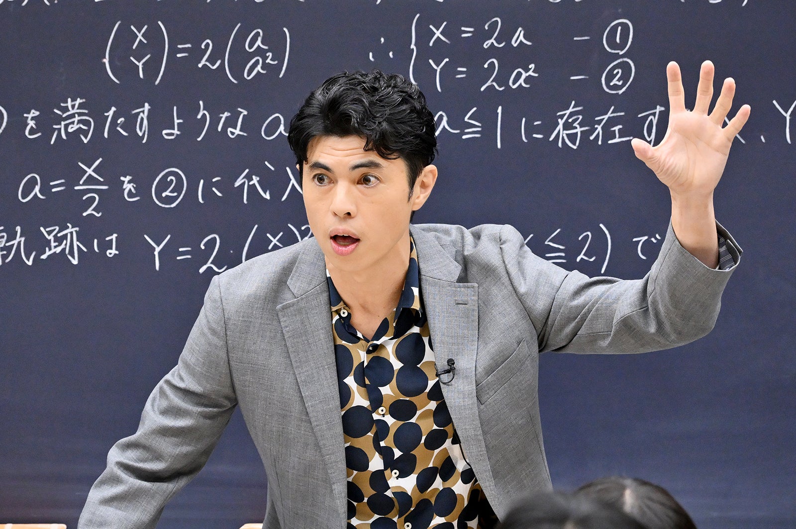 小島よしお「御上先生」第1話（C）TBS