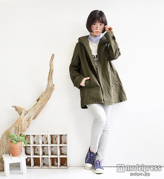 ビッグフード付きライトコート「イーザッカマニアストアーズ」6,372円(税込)