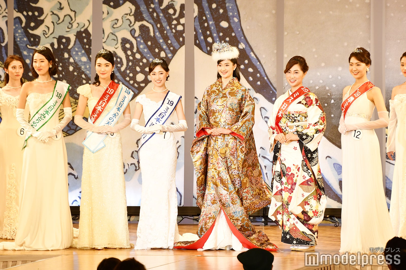 授賞式の様子 （C）モデルプレス