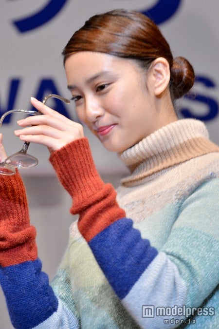 「特別賞」を受賞した武井咲