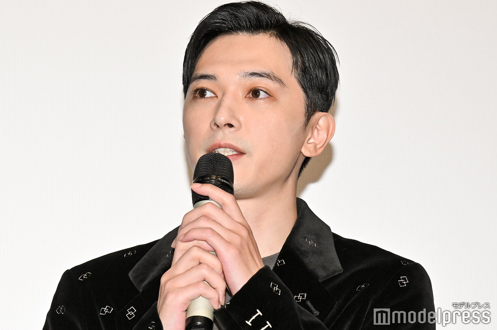 吉沢亮（C）モデルプレス