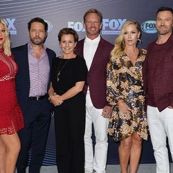 『ビバヒル』ジェイソン・プリーストリー、リバイバル版は故ルーク・ペリーを偲ぶ内容もあると発言
