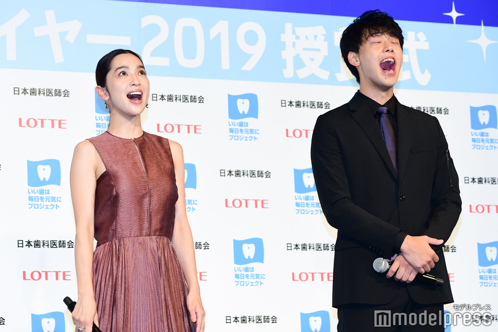 中村アン、竹内涼真 （C）モデルプレス