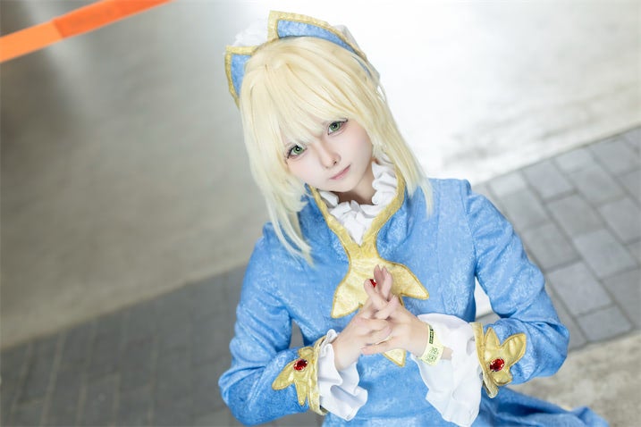 「布を３、４回染め直した」アイドル衣装職人が挑んだ宝鐘マリン“ナリリシャ”コス