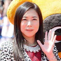 モデルプレス - 椿鬼奴、グランジ佐藤との結婚時期にコメント 婚約指輪は「借金重ねて作ってくれました」