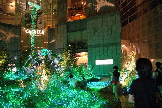 「カレッタ汐留」以前のイルミネーションの様子／photo by yoppy