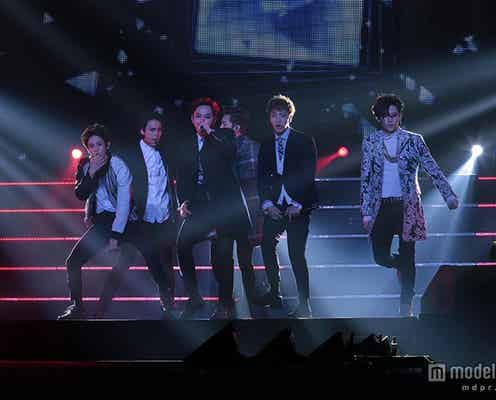 BEAST「壁ドン好き」にファン興奮 全22曲で1万人熱狂
