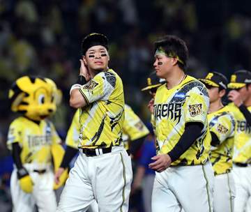 阪神 巨人に同率首位に並ばれる わずか3安打で約1カ月ぶり零敗 前夜は気迫の逆転勝利も好調DeNAに大量失点