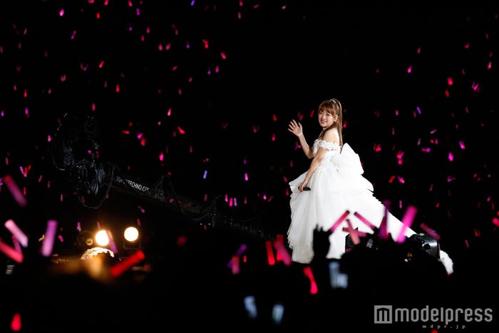 「桜の花びらたち」高橋みなみ(C)AKS