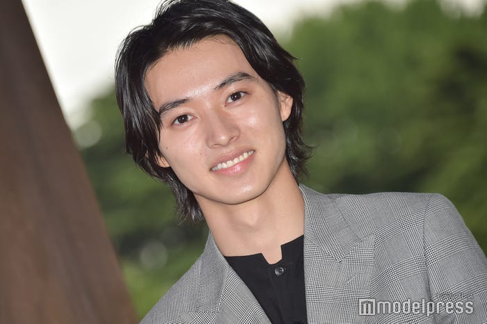 山崎賢人 (C)モデルプレス