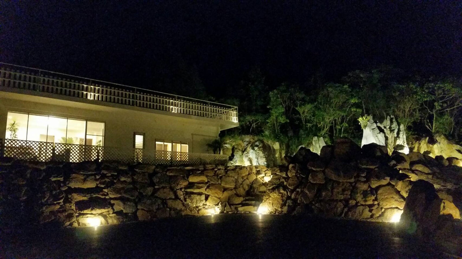 琉球翆邸輝（提供写真）