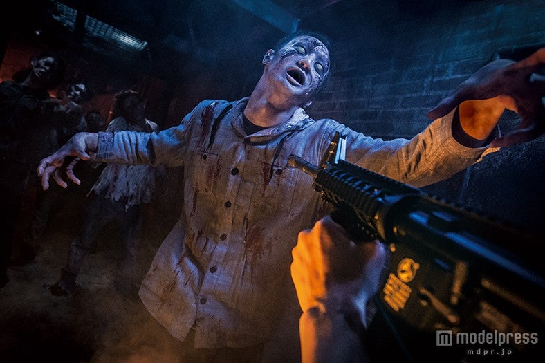 ゾンビが次々と現れる！／画像提供：ユニバーサル・スタジオ・ジャパン 