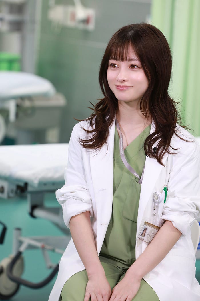 橋本環奈(C)テレビ朝日