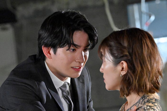 前田公輝、久保田紗友「私をもらって」最終話より(C)日本テレビ