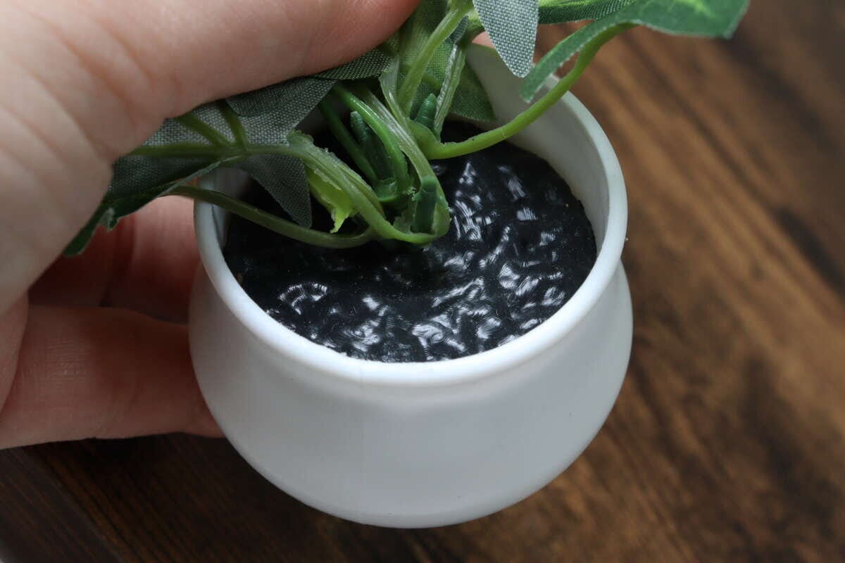 ダイソー　グリーンポット　フェイク　