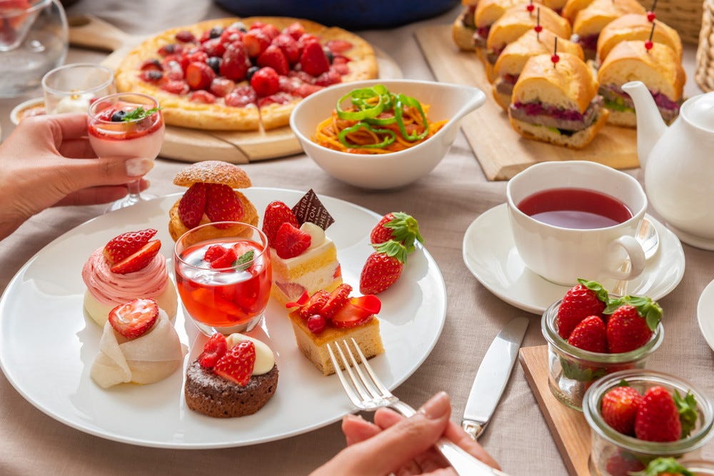 横浜ベイシェラトン「ストロベリースイーツブッフェ2021」苺尽くしの可愛いスイーツで至福の時間を