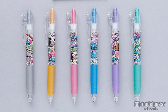 カラーペンセット¥1200(C)Disney