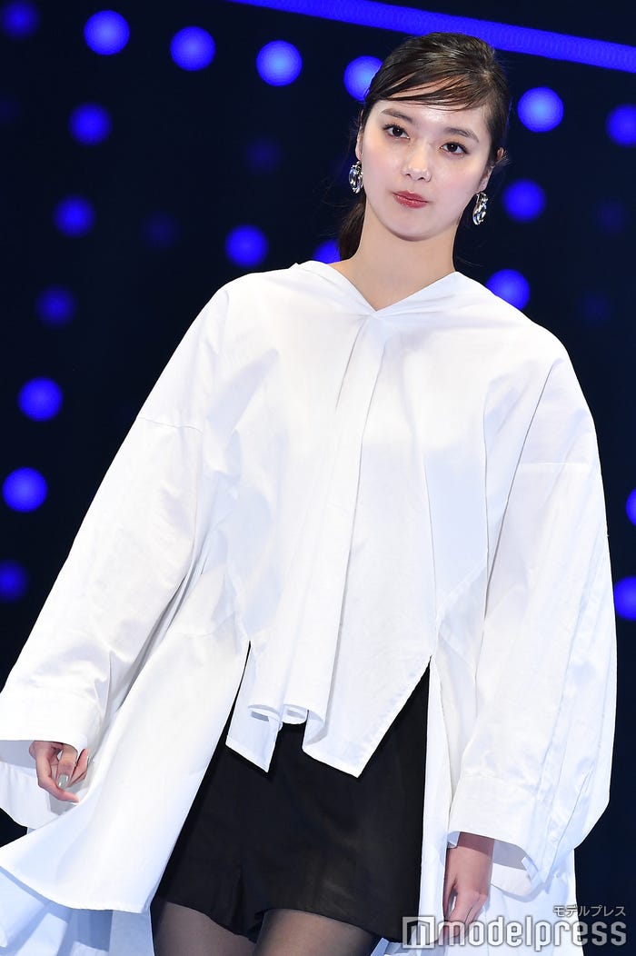 新川優愛(C)モデルプレス